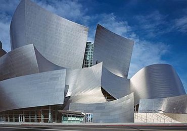 2021 1st quarter: Frank Ghery vs Lloyd Wright