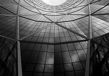 FLASH NEWS - Central banks, negative rates and €HY market flows